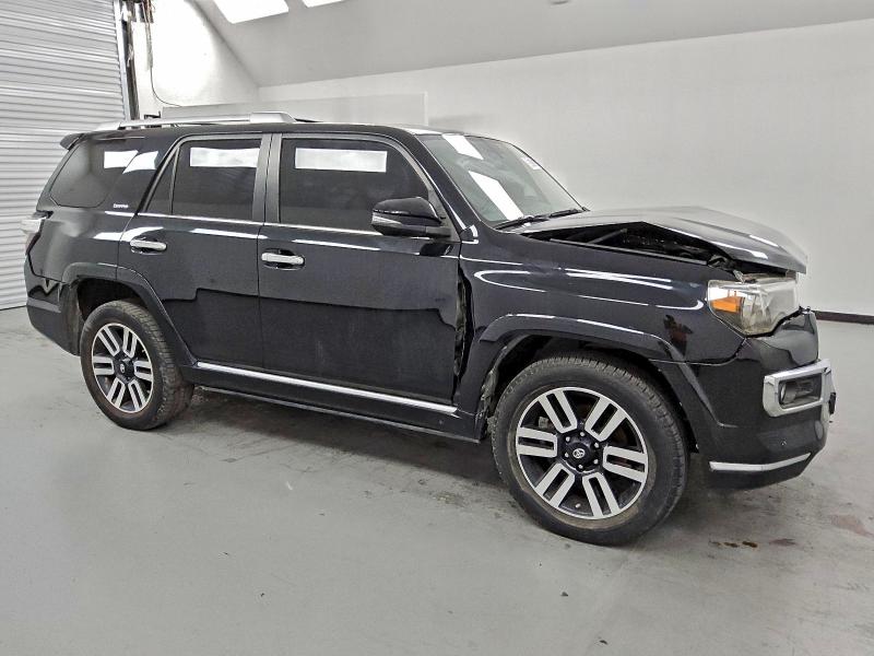 JTEBU5JR8J5493823 - 2018 TOYOTA 4RUNNER SR5/SR5 PREMIUM Czarny zdjęcie 4