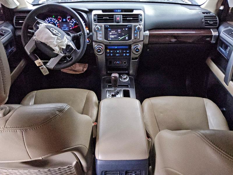 JTEBU5JR8J5493823 - 2018 TOYOTA 4RUNNER SR5/SR5 PREMIUM Czarny zdjęcie 8