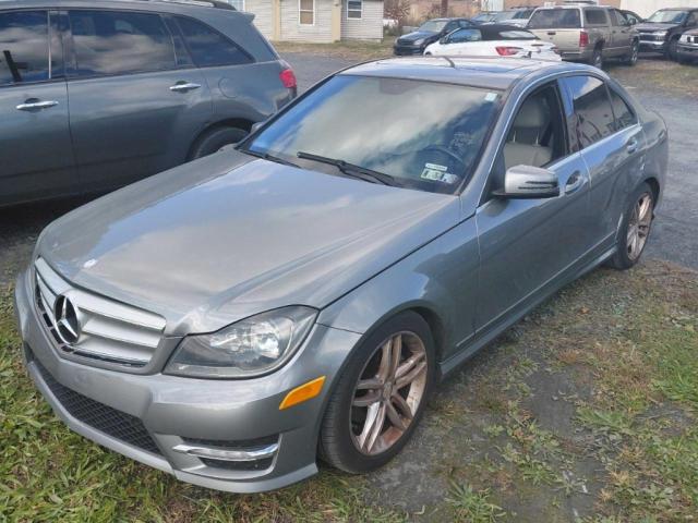 WDDGF8BB1CR230999 - 2012 MERCEDES-BENZ C 300 4MATIC GRAY photo 2