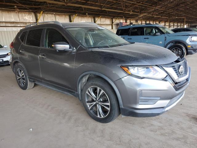 JN8AT2MT4KW268288 - 2019 NISSAN ROGUE S GRAY photo 4