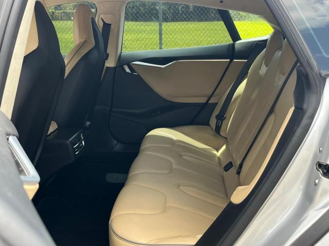 5YJSA1DP4CFS00811 - 2012 TESLA MODEL S Gümüş fotoğraf 11