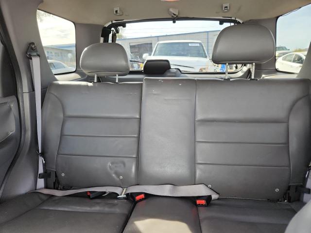 1FMCU03182KB67389 - 2002 FORD ESCAPE XLT WHITE photo 10