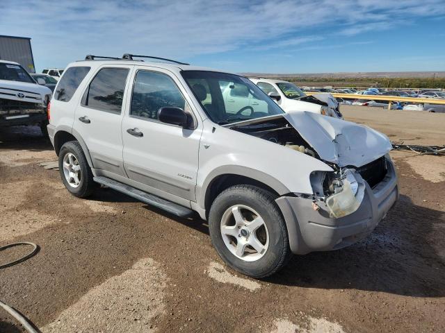 1FMCU03182KB67389 - 2002 FORD ESCAPE XLT WHITE photo 4