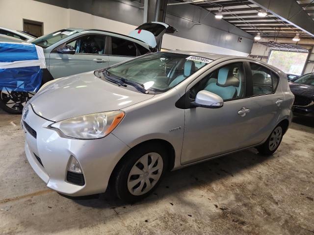 2013 TOYOTA PRIUS C, 