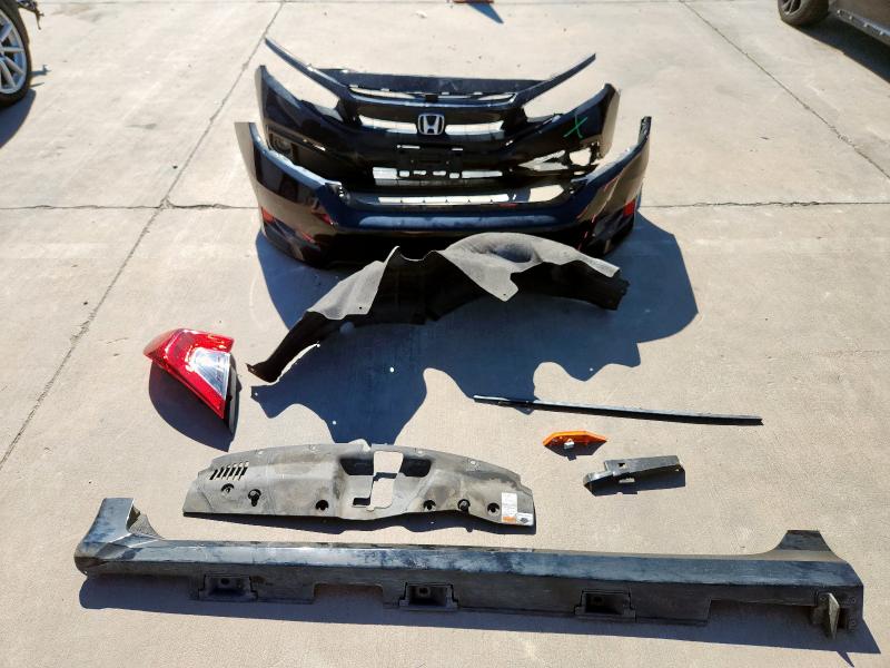 19XFC2F81KE016082 - 2019 HONDA CIVIC SPORT 黑色 照片 12