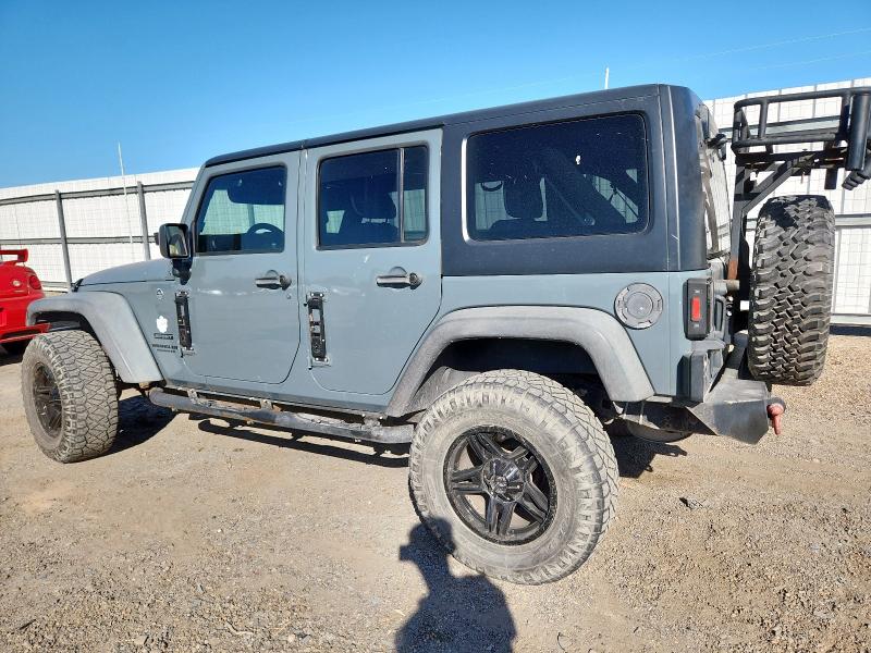 1C4BJWDG3FL591349 - 2015 JEEP WRANGLER U SPORT GRAY photo 2