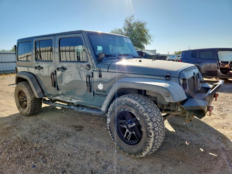 1C4BJWDG3FL591349 - 2015 JEEP WRANGLER U SPORT GRAY photo 4