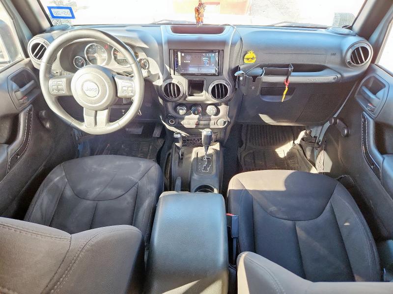 1C4BJWDG3FL591349 - 2015 JEEP WRANGLER U SPORT GRAY photo 8