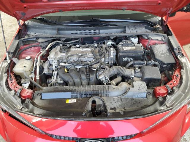 5YFEPMAE7MP177367 - 2021 TOYOTA COROLLA LE RED photo 11