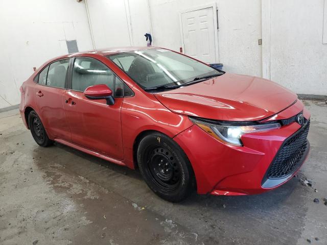 5YFEPMAE7MP177367 - 2021 TOYOTA COROLLA LE RED photo 4