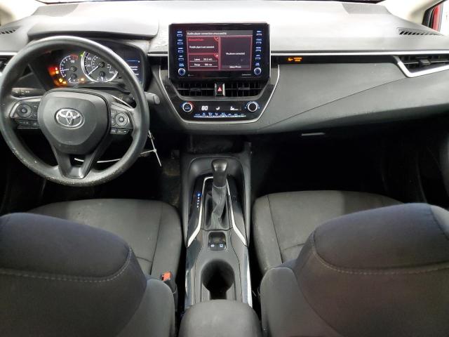 5YFEPMAE7MP177367 - 2021 TOYOTA COROLLA LE RED photo 8