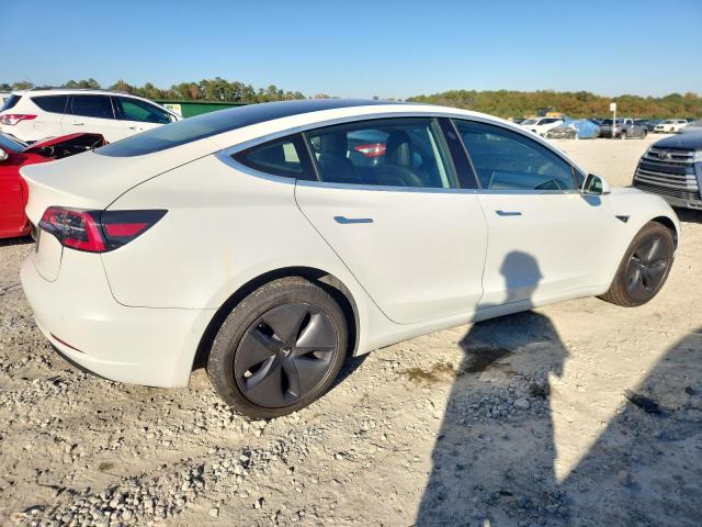 5YJ3E1EB4LF629037 - 2020 TESLA MODEL 3 WHITE photo 3