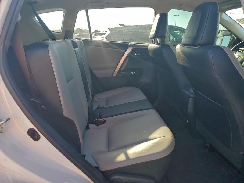 JTMYFREV0JJ179341 - 2018 TOYOTA RAV4 LIMITED WHITE photo 11