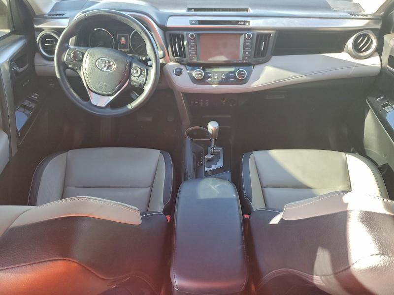 JTMYFREV0JJ179341 - 2018 TOYOTA RAV4 LIMITED WHITE photo 8