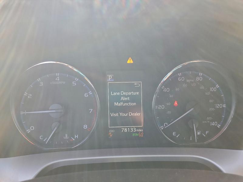 JTMYFREV0JJ179341 - 2018 TOYOTA RAV4 LIMITED WHITE photo 9