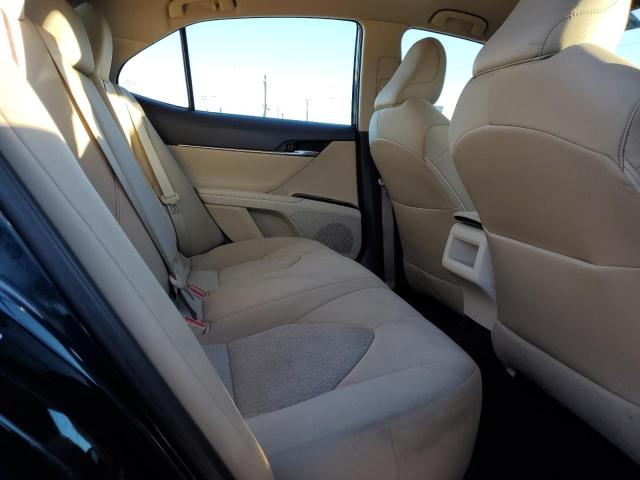 4T1B11HK6KU777601 - 2019 TOYOTA CAMRY L GREEN photo 10