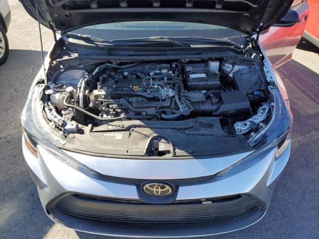 5YFB4MDE1RP092538 - 2024 TOYOTA COROLLA LE SILVER photo 11