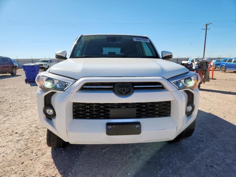 JTENU5JR4R6213429 - 2024 TOYOTA 4RUNNER SR5/SR5 PREMIUM 白色 照片 5