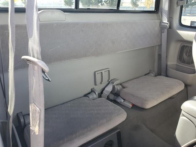 5TESN92N04Z314566 - 2004 TOYOTA TACOMA XTRACAB PRERUNNER თეთრი ფოტო 10