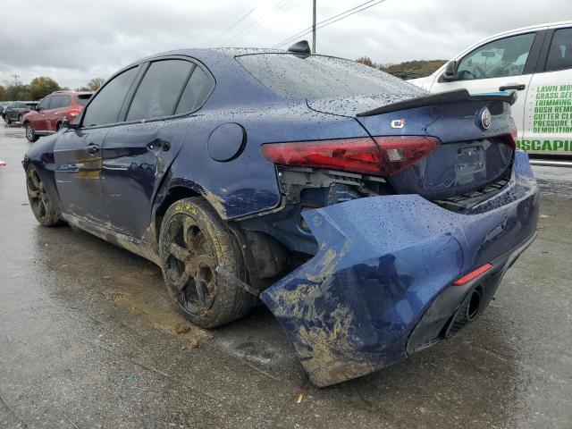 ZARFAEDNXJ7570791 - 2018 ALFA ROMEO GIULIA Q4 BLUE photo 2