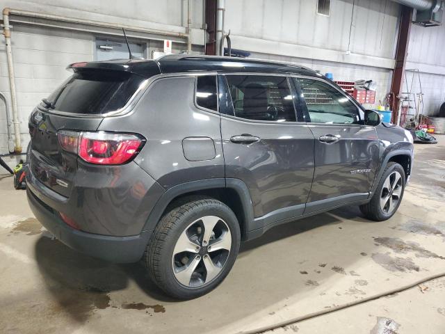 3C4NJDBB1JT131936 - 2018 JEEP COMPASS LATITUDE 灰色 照片 3