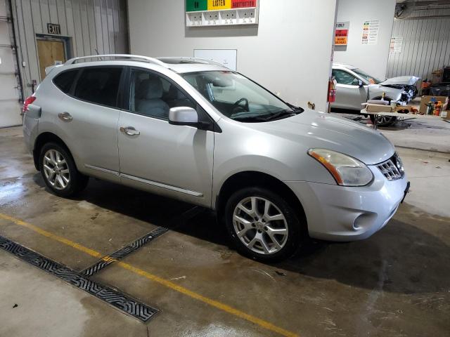 JN8AS5MV9BW668823 - 2011 NISSAN ROGUE S SILVER photo 4