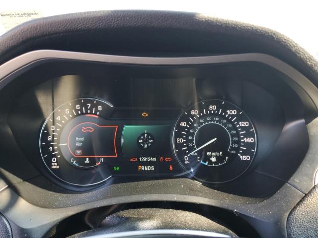 3LN6L2G90FR621180 - 2015 LINCOLN MKZ SILVER photo 9