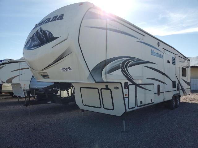 4YDF3622XE4701046 - 2014 KEYSTONE MONTANA WHITE photo 2