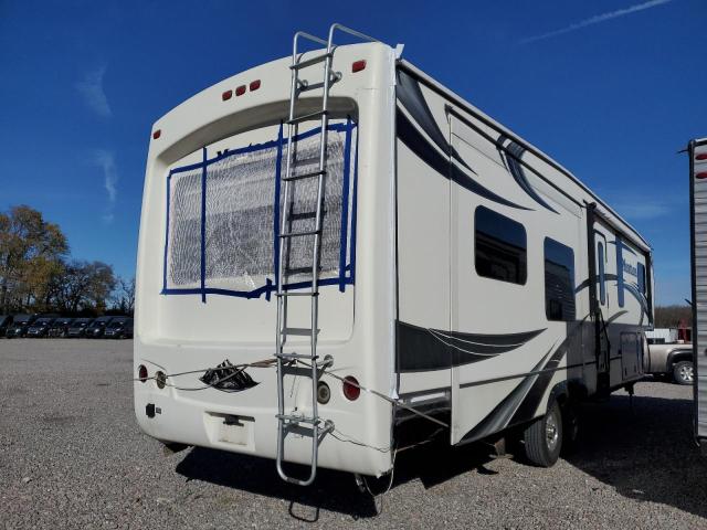 4YDF3622XE4701046 - 2014 KEYSTONE MONTANA WHITE photo 4