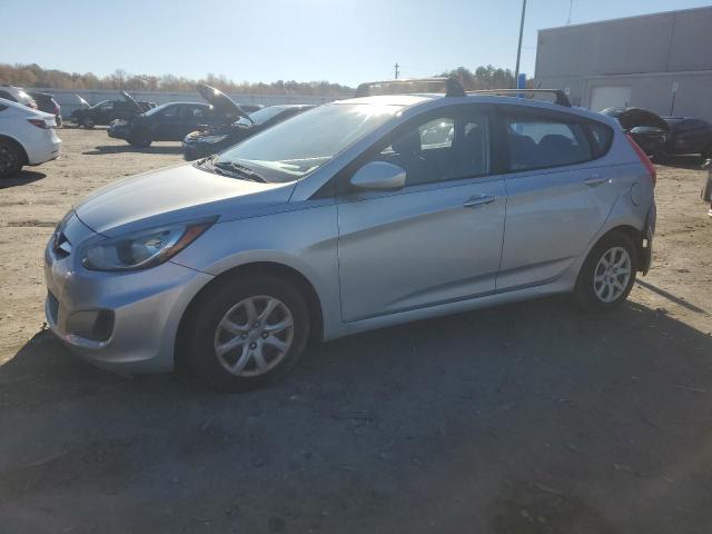 2012 HYUNDAI ACCENT GLS, 