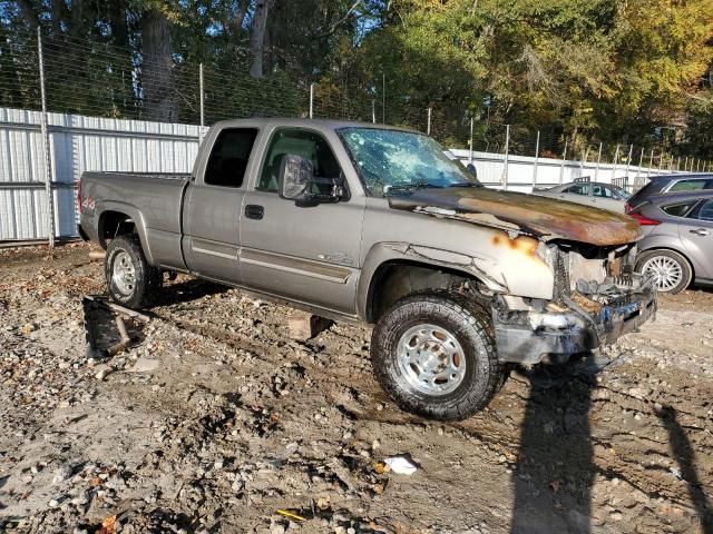 1GCHK29D26E164070 - 2006 CHEVROLET SILVERADO K2500 HEAVY DUTY GRAY photo 4