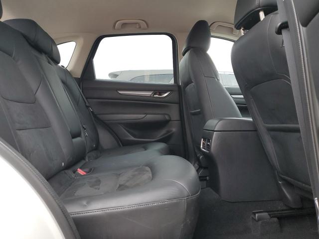 JM3KFACM5K0690687 - 2019 MAZDA CX-5 TOURING WHITE photo 10