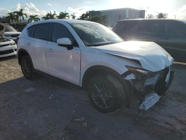JM3KFACM5K0690687 - 2019 MAZDA CX-5 TOURING WHITE photo 4