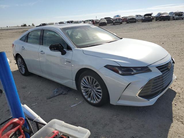 4T1B21FB8KU005889 - 2019 TOYOTA AVALON XLE 白色 照片 4