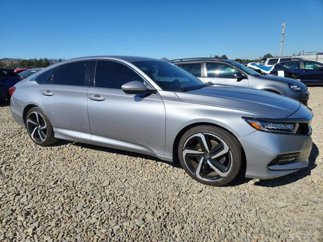 1HGCV1F37JA257188 - 2018 HONDA ACCORD SPORT Gümüş fotoğraf 4