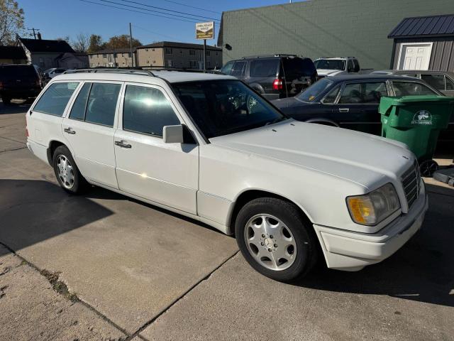 1995 MERCEDES-BENZ E 320, 