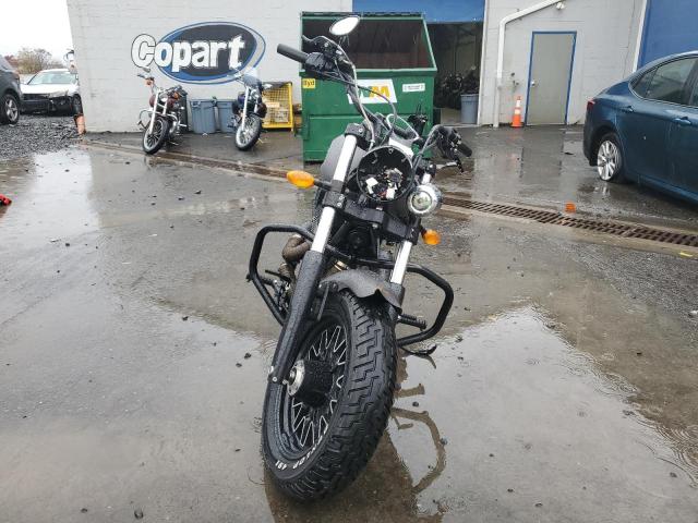 5VPLB36N6F3045805 - 2015 VICTORY MOTORCYCLES GUNNER Boz foto 2