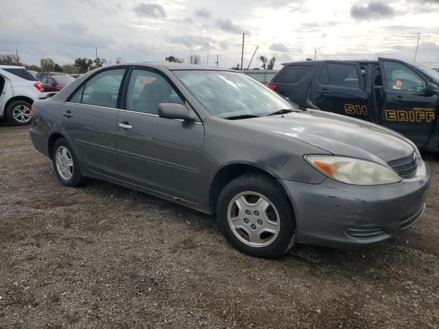 4T1BF32K72U530710 - 2002 TOYOTA CAMRY LE GRAY photo 4