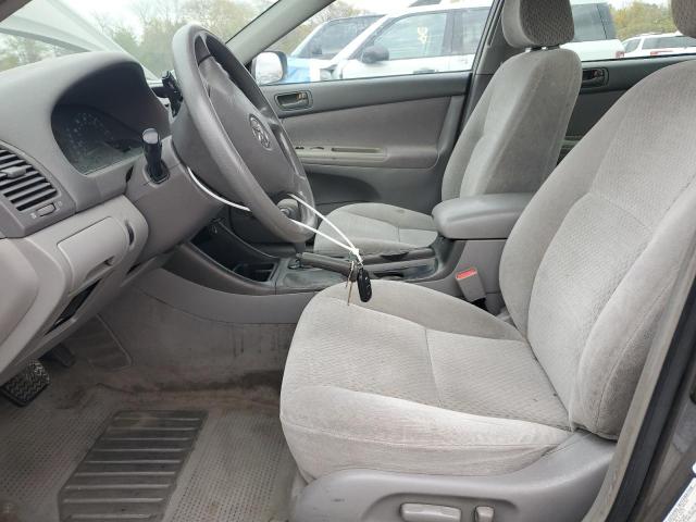 4T1BF32K72U530710 - 2002 TOYOTA CAMRY LE GRAY photo 7