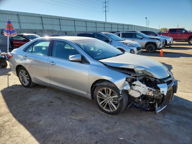 4T1BF1FKXFU044218 - 2015 TOYOTA CAMRY LE SILVER photo 4