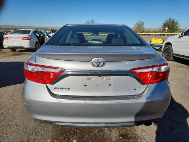 4T1BF1FKXFU044218 - 2015 TOYOTA CAMRY LE SILVER photo 6