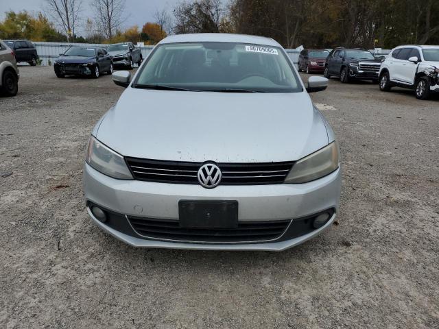3VWDL7AJ0CM032230 - 2012 VOLKSWAGEN JETTA TDI SILVER photo 5
