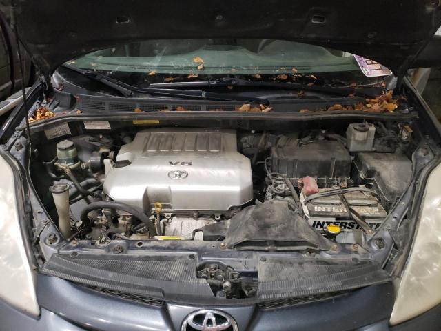 5TDZK23C38S207705 - 2008 TOYOTA SIENNA CE GRAY photo 12
