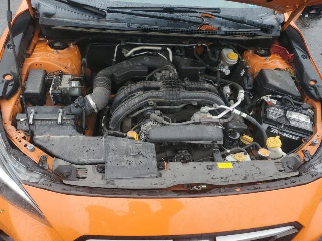 JF2GTADC1JH228769 - 2018 SUBARU CROSSTREK PREMIUM Pomarańczowy zdjęcie 11