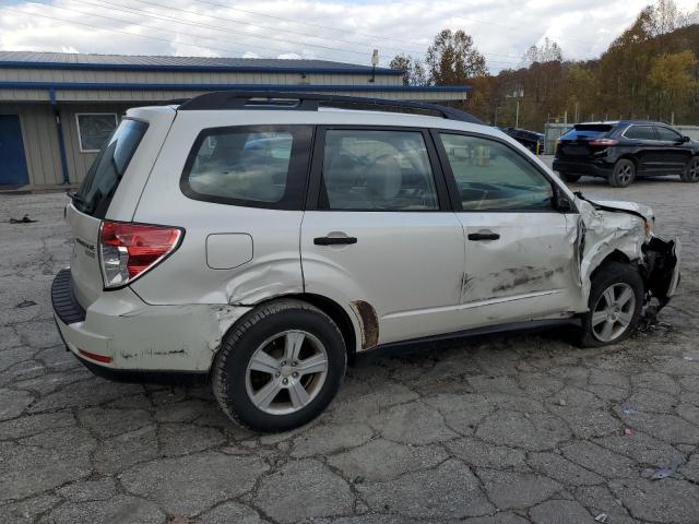 JF2SH6BC5AH804729 - 2010 SUBARU FORESTER XS Білий фото 3