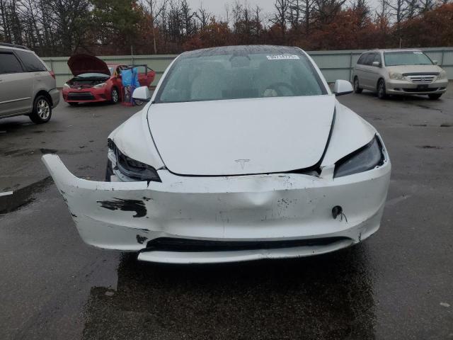 5YJ3E1EA1SF073615 - 2025 TESLA MODEL 3 WHITE photo 5