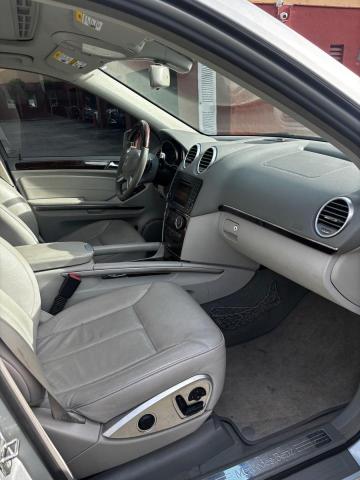 4JGBF7BE0BA662596 - 2011 MERCEDES-BENZ GL 450 4MATIC SILVER photo 5