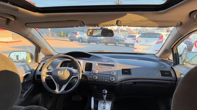 2HGFA1F69AH022652 - 2010 HONDA CIVIC LX-S 灰色 照片 9