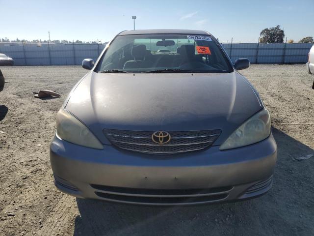 4T1BE32K32U582032 - 2002 TOYOTA CAMRY LE SILVER photo 5