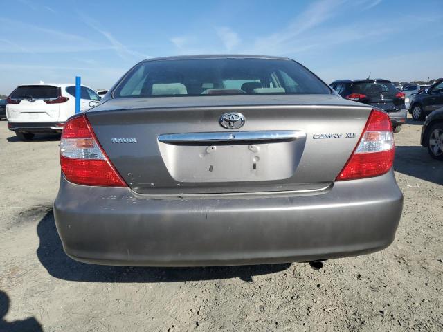 4T1BE32K32U582032 - 2002 TOYOTA CAMRY LE SILVER photo 6